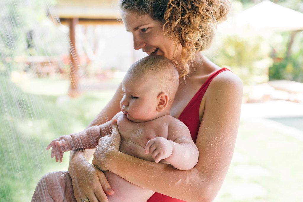 Forte chaleur : comment protéger bébé
